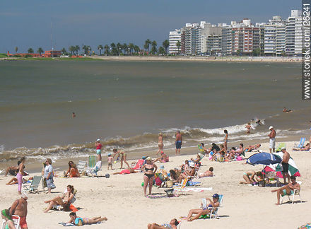Pocitos beach - Department of Montevideo - URUGUAY. Photo #26241