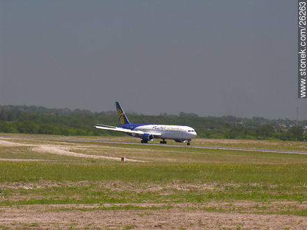 Ruta 101 Aeropuerto Carrasco - Departamento de Canelones - URUGUAY. Foto No. 26263