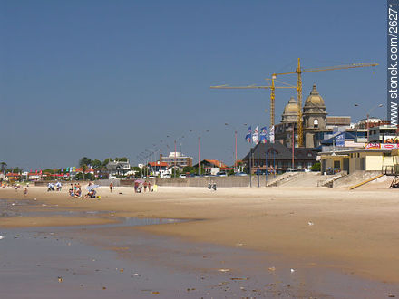 Playa Carrasco - Departamento de Montevideo - URUGUAY. Foto No. 26271