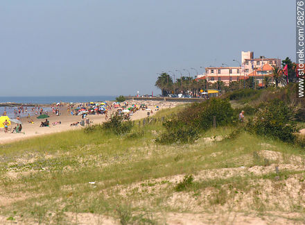 Playa Carrasco - Departamento de Montevideo - URUGUAY. Foto No. 26276
