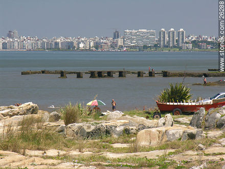 Vista desde Punta Gorda - Departamento de Montevideo - URUGUAY. Foto No. 26288