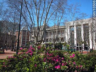 Plaza Constitución - Departamento de Montevideo - URUGUAY. Foto No. 10506