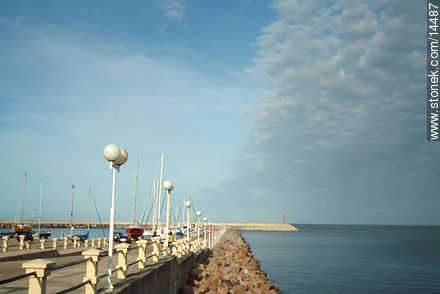 Medio nublado - Departamento de Maldonado - URUGUAY. Foto No. 14487