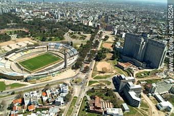 Estadio Centenario. - Departamento de Montevideo - URUGUAY. Foto No. 5224