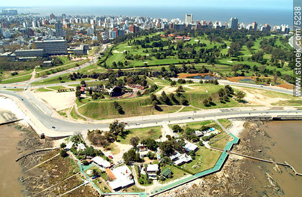 Club de Pescadores, Club de Golf, Canteras del Parque Rodó - Departamento de Montevideo - URUGUAY. Foto No. 5238