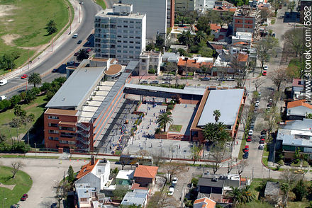 Liceo Francés de Montevideo - Departamento de Montevideo - URUGUAY. Foto No. 5262