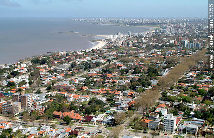 Punta Gorda. Gral. Paz y Av. Rivera - Departamento de Montevideo - URUGUAY. Foto No. 5356
