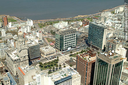 Plaza Independencia - Departamento de Montevideo - URUGUAY. Foto No. 5377