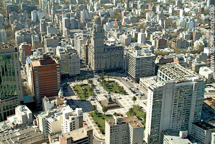 Plaza Independencia - Departamento de Montevideo - URUGUAY. Foto No. 5380