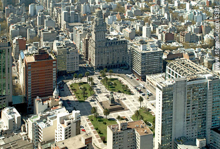 Plaza Independencia - Department of Montevideo - URUGUAY. Foto No. 5381