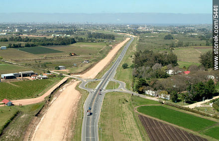 Route 5 and Camino de la Redención. - Department of Montevideo - URUGUAY. Photo #5400