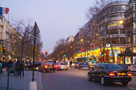 Boulevard de la Madeleine. - París - FRANCIA. Foto No. 24447