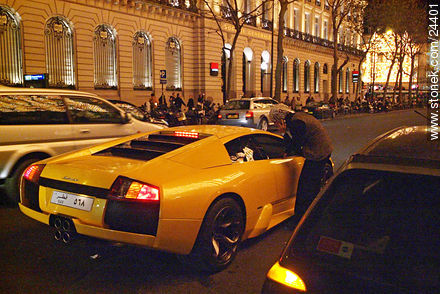 Lamborghini Diabolo árabe en el Boluevard Haussmann - Paris - FRANCE. Foto No. 24401