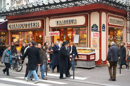 Gente en la rue Rambuteau y Quincampoix - París - FRANCIA. Foto No. 24732