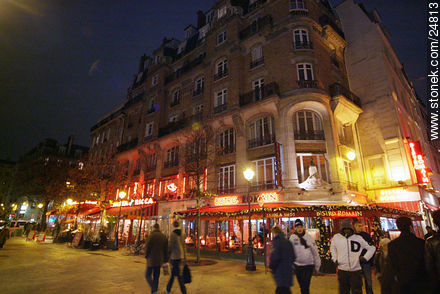   - Paris - FRANCE. Photo #24813