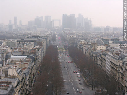 Av. de la Grande Armée. Cont. Av. Charles de Gaulle. La Défense. - París - FRANCIA. Foto No. 24919