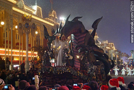 Desfile de Navidad en Eurodisney - París - FRANCIA. Foto No. 25211