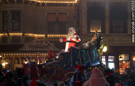 Desfile de Navidad en Eurodisney - París - FRANCIA. Foto No. 25232