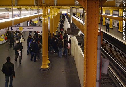 Estación La Défense. - París - FRANCIA. Foto No. 25244