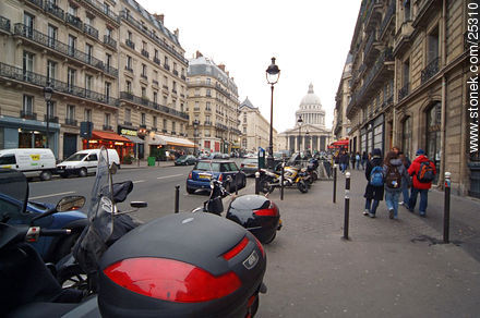 Rue Soufflot. Pantheon - París - FRANCIA. Foto No. 25310