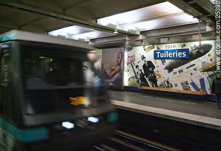 Tuileries.  - París - FRANCIA. Foto No. 25390