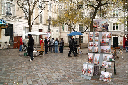 Place du Tertre.  Plaza de pintores y retratistas. - París - FRANCIA. Foto No. 25813
