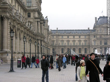 Musée du Louvre - París - FRANCIA. Foto No. 25936