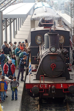 Corazón de Fuego - Departamento de Montevideo - URUGUAY. Foto No. 17466