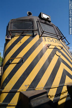 Locomotora diesel - Departamento de Montevideo - URUGUAY. Foto No. 22827