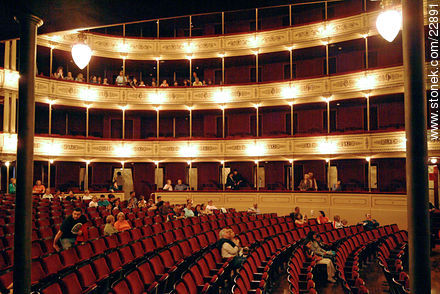 Teatro Solís - Departamento de Montevideo - URUGUAY. Foto No. 22891