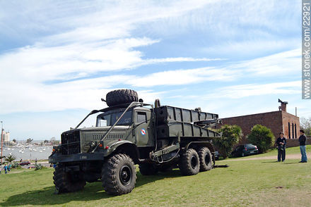 Camión del Arma de Ingenieros (puente) - Departamento de Montevideo - URUGUAY. Foto No. 22921