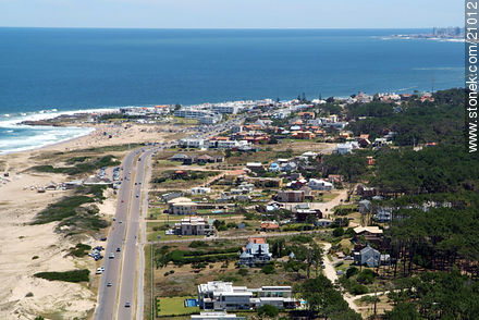 Ruta 10. La Barra - Punta del Este y balnearios cercanos - URUGUAY. Foto No. 21012