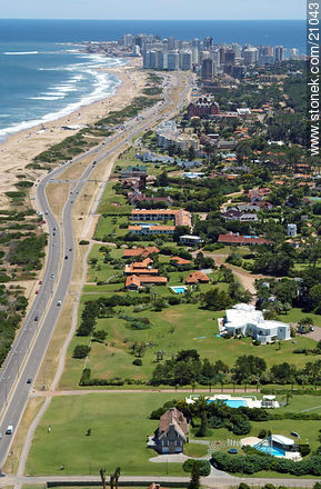  - Punta del Este and its near resorts - URUGUAY. Photo #21043