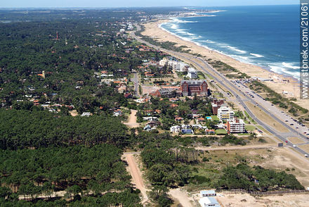  - Punta del Este and its near resorts - URUGUAY. Photo #21061