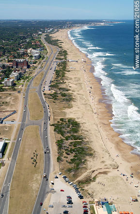  - Punta del Este and its near resorts - URUGUAY. Photo #21065