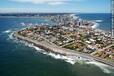  - Punta del Este y balnearios cercanos - URUGUAY. Foto No. 21104