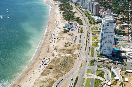 Mansa beach. Millenium Tower - Punta del Este and its near resorts - URUGUAY. Photo #21200