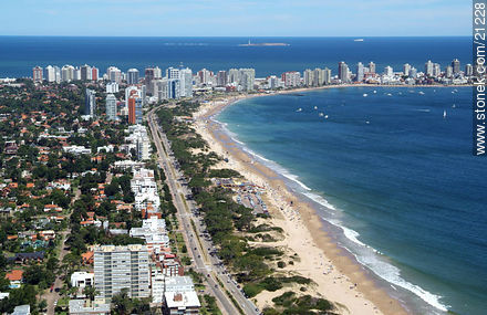 Rambla Claudio Williman - Punta del Este y balnearios cercanos - URUGUAY. Foto No. 21228