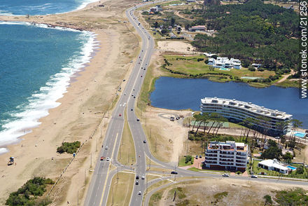  - Punta del Este y balnearios cercanos - URUGUAY. Foto No. 21256