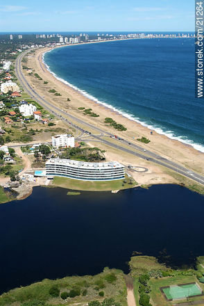 - Punta del Este and its near resorts - URUGUAY. Photo #21264