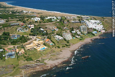  - Punta del Este y balnearios cercanos - URUGUAY. Foto No. 21317