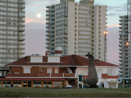  - Punta del Este and its near resorts - URUGUAY. Foto No. 129