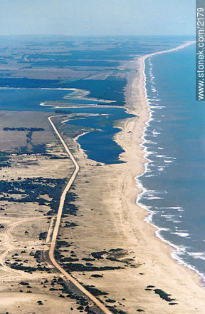 State limit with Rocha - Punta del Este and its near resorts - URUGUAY. Photo #2179