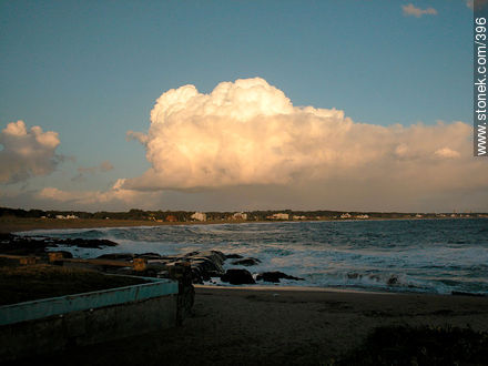  - Punta del Este y balnearios cercanos - URUGUAY. Foto No. 396