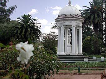 Venus fountain. - Department of Maldonado - URUGUAY. Photo #2383
