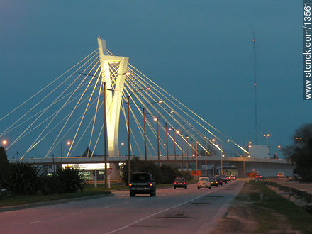 Puente de las Américas. Av. De las Américas y Av. Gianattasio - Departamento de Montevideo - URUGUAY. Foto No. 13561