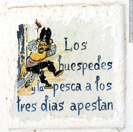 Azulejos decorados. Los huéspedes y la pesca a los tres días apestan. - Departamento de Florida - URUGUAY. Foto No. 24290