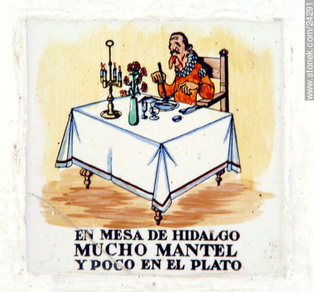 Azulejos decorados. En mesa de hidalgo mucho mantel y poco en el plato - Departamento de Florida - URUGUAY. Foto No. 24291