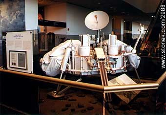 Lunar module at the Space & Aeronautics Museum -  - USA-CANADA. Foto No. 2988