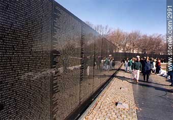 Monument to Vietnam soldiers fallen in action -  - USA-CANADA. Foto No. 2991